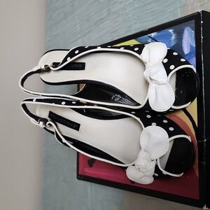 PREDICTIONS WOMEN'S BLACK POLKA DOT HEELS SIZE 8M WITH BOX